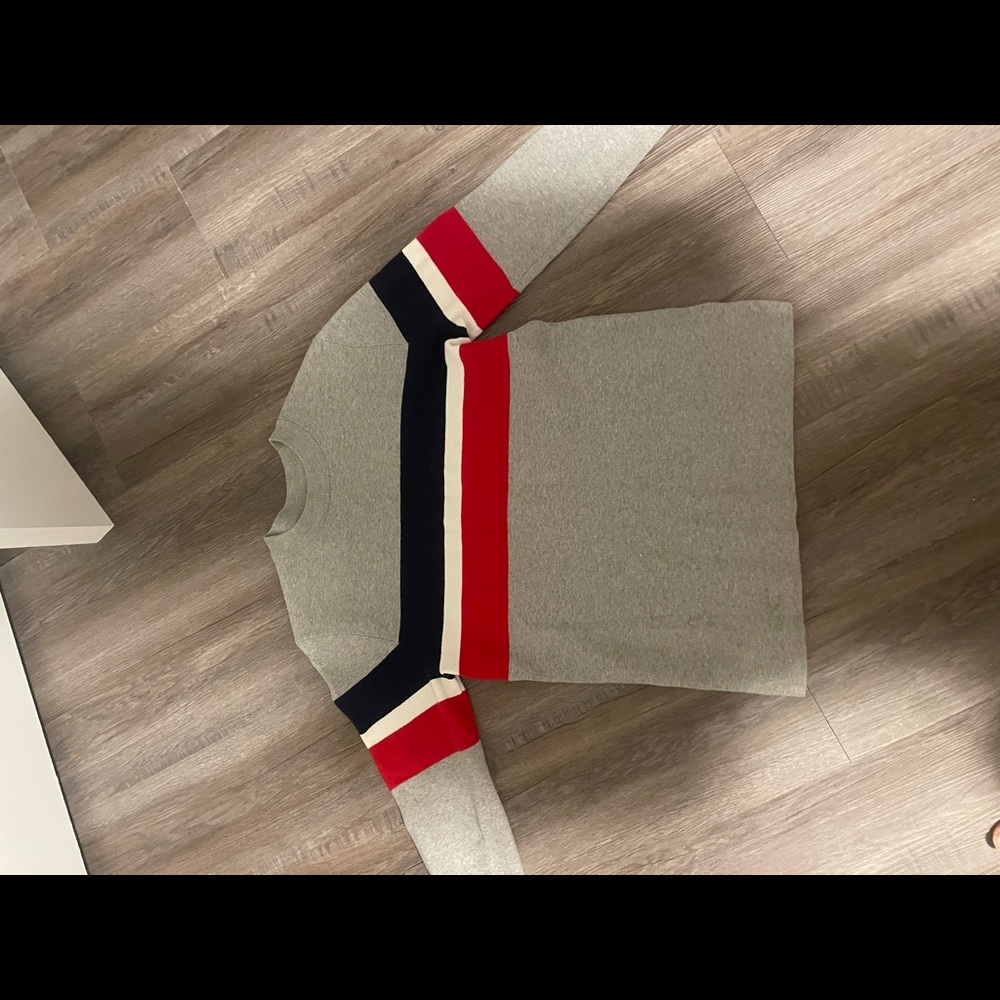 H and m Mens sweater